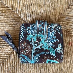 Vera Bradley Brown & Turquoise Quilted Floral Zip Wallet